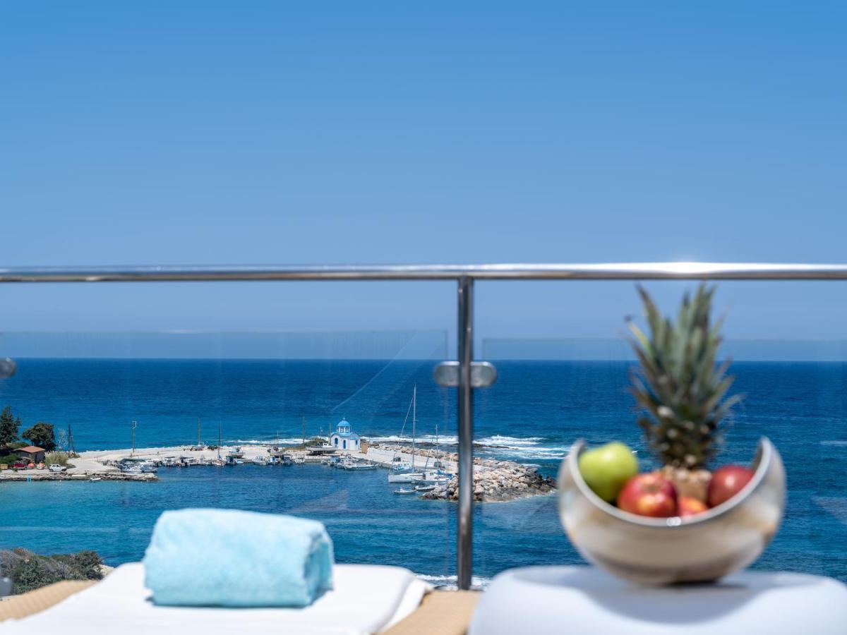 Icarus Luxury Beachfront Villa Gialiskari  Екстериор снимка
