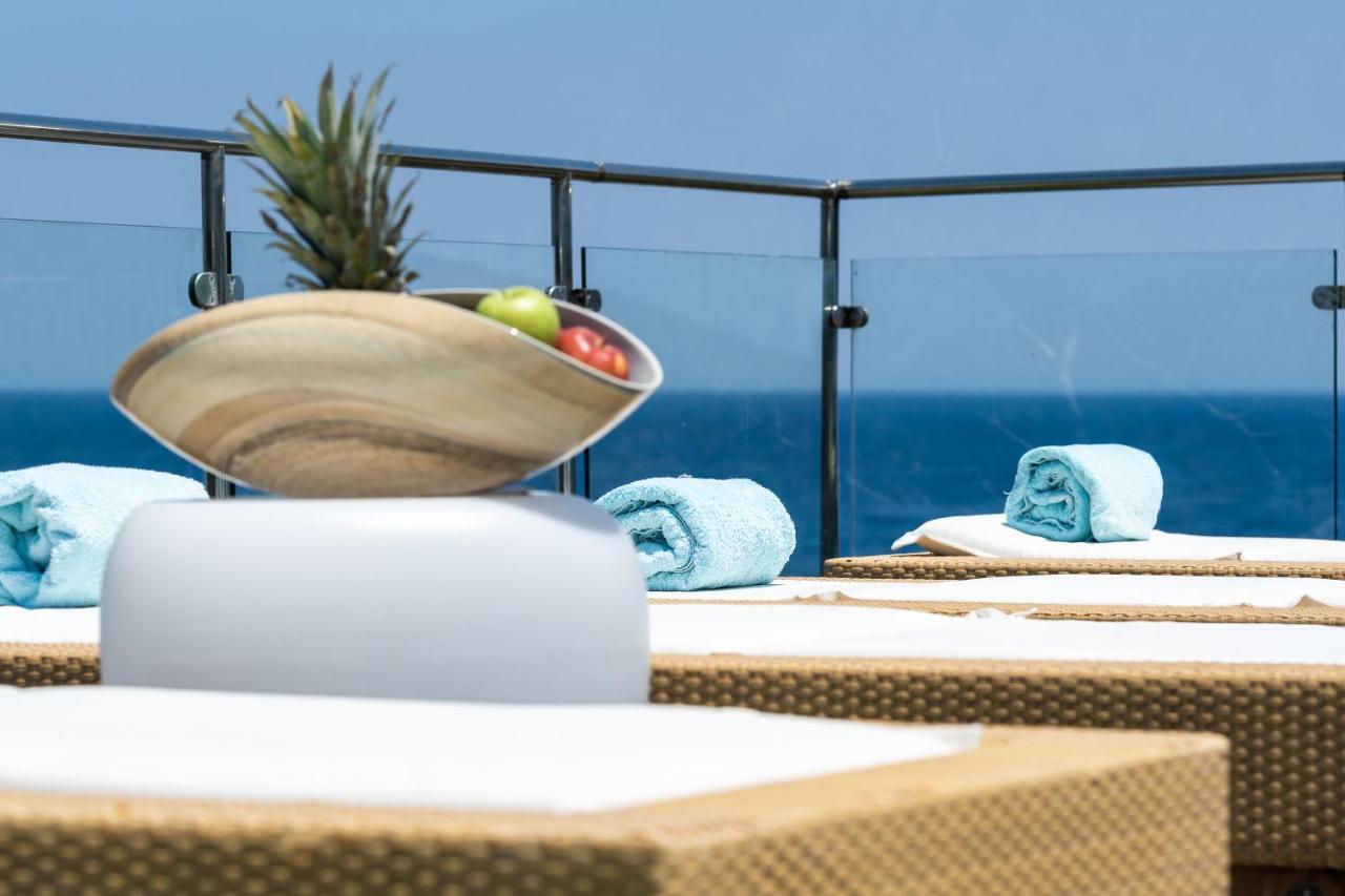 Icarus Luxury Beachfront Villa Gialiskari  Екстериор снимка