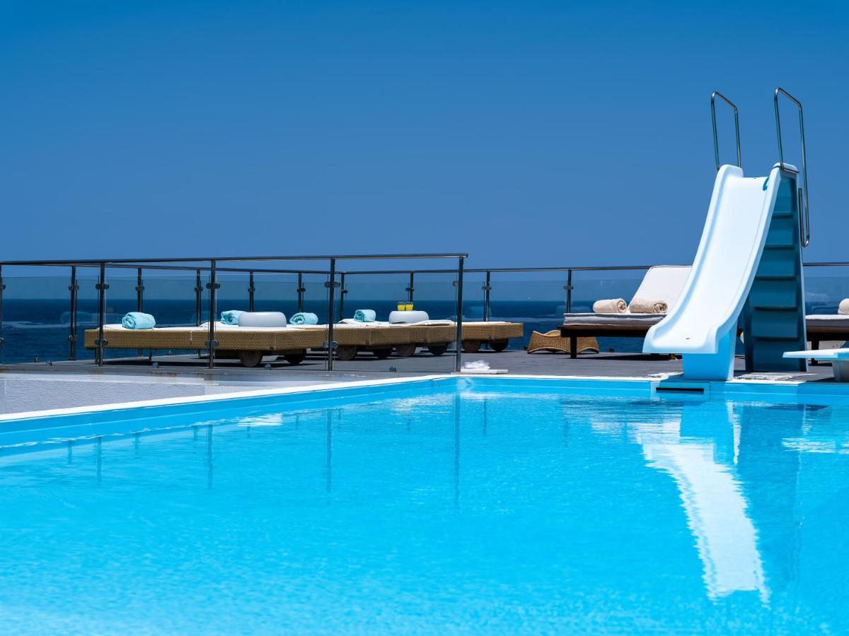 Icarus Luxury Beachfront Villa Gialiskari  Екстериор снимка